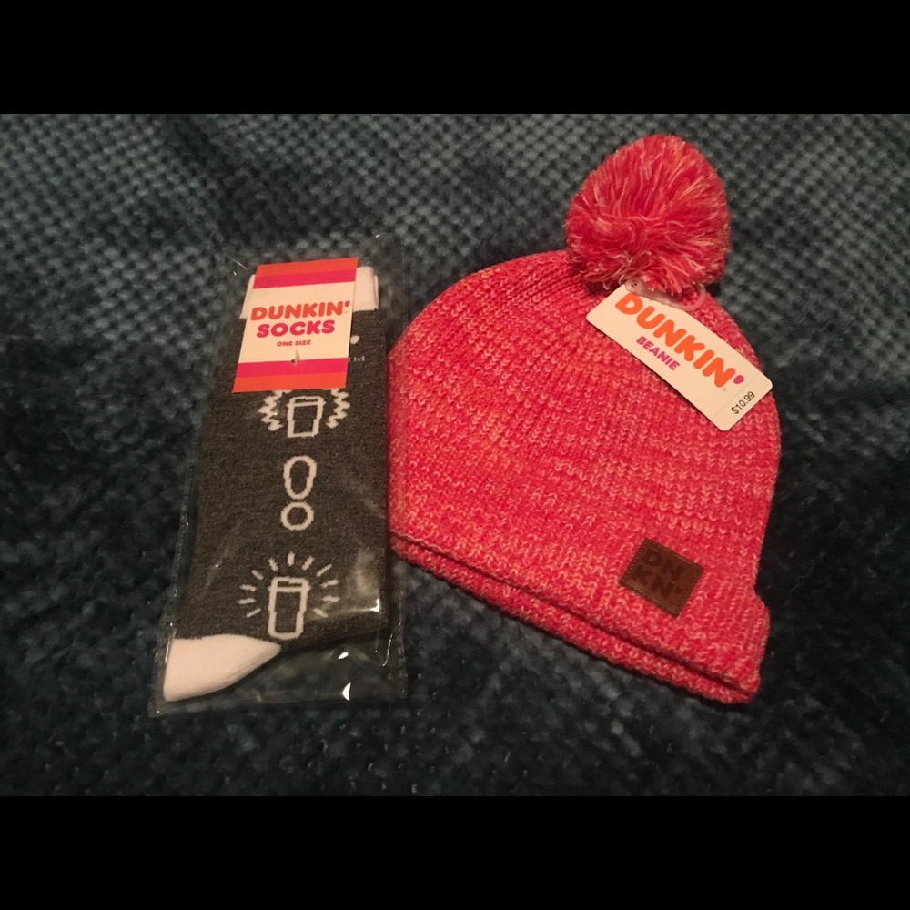 Hat and socks Dunkin